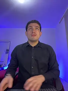 williamsmiiths16 online show from 22, 4, 2026