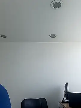 Vera Luna  online show from 19, 12, 2025