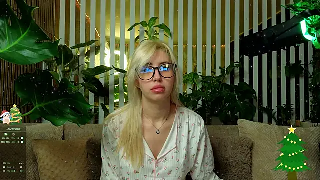 FlowweerGirl online show from 6, 1, 2026