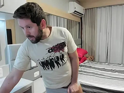 Snapshot of RipMyUnderwear chatting on 3, 12, 2025 RipMyUnderwear online show from 3, 12, 2025