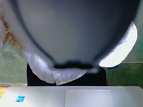 maian love online show from 10, 4, 2026