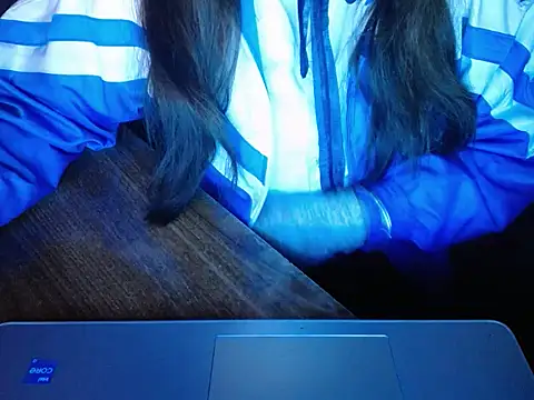 maian love online show from 21, 3, 2026