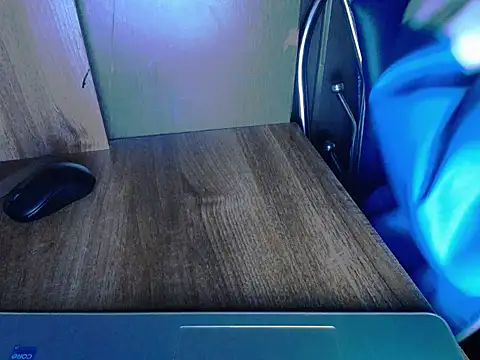 maian love online show from 25, 3, 2026