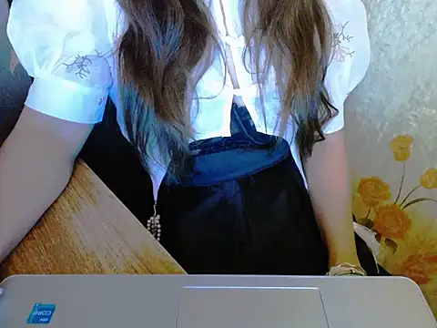 maian love online show from 15, 6, 2026