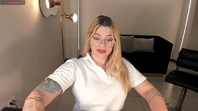 MadisonKane online show from 30, 11, 2025