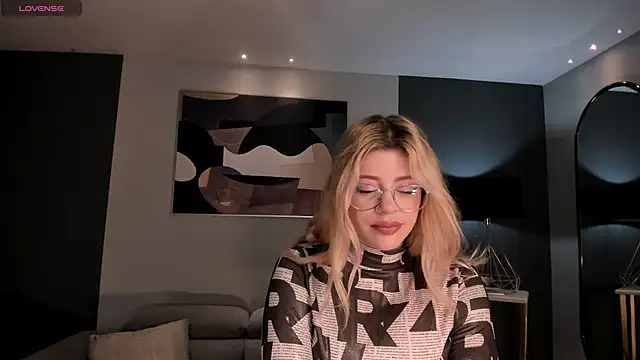 MadisonKane online show from 12, 11, 2025