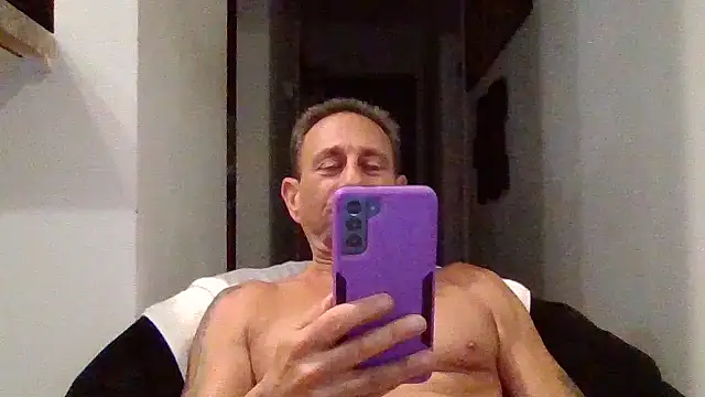 johnnymarino1010 online show from 28, 4, 2026