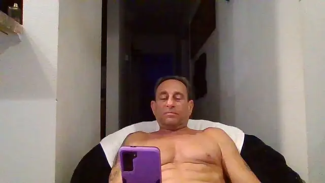 johnnymarino1010 online show from 28, 4, 2026