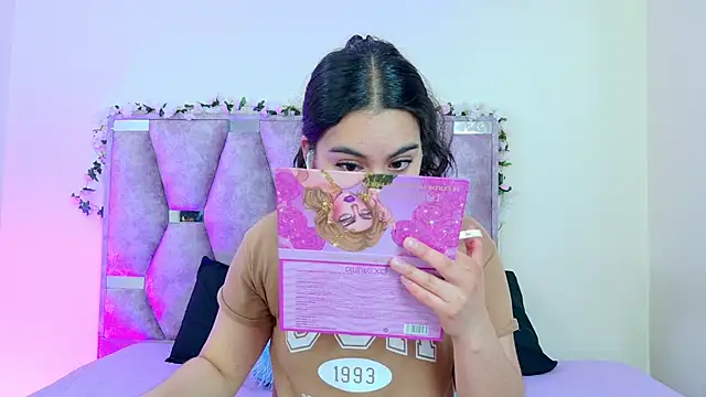 iris and damian online show from 15, 4, 2026