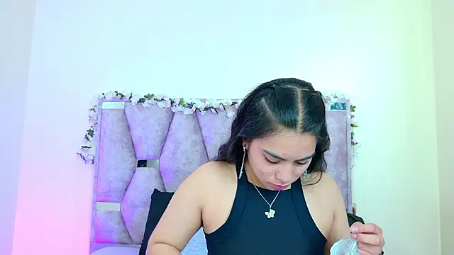 iris and damian online show from 24, 3, 2026