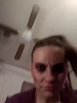 snowbird1117 online show from 28, 3, 2026