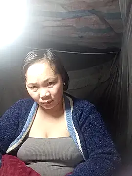 ava-dellght online show from 17, 12, 2025