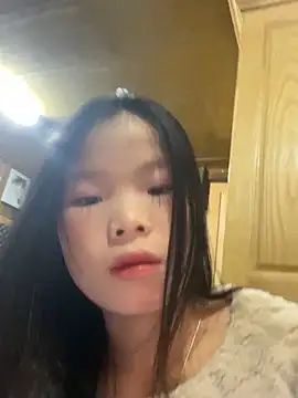 Heni-a online show from 3, 12, 2025