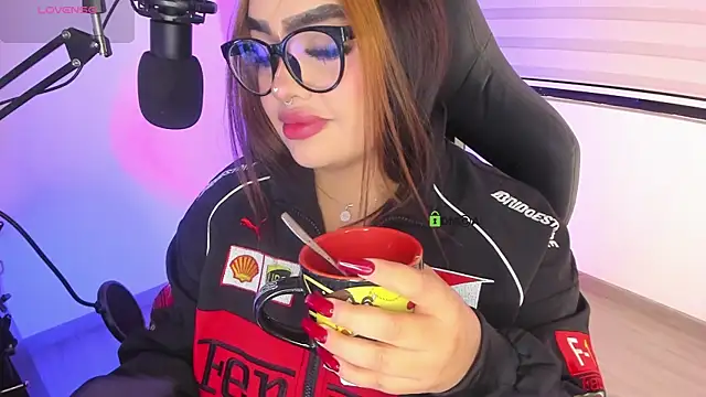 Snapshot of asheryn chatting on 14, 2, 2026 asheryn online show from 14, 2, 2026