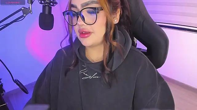 Snapshot of asheryn chatting on 12, 2, 2026 asheryn online show from 12, 2, 2026