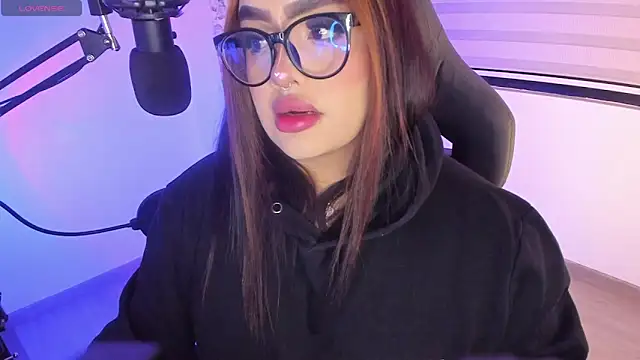 Snapshot of asheryn chatting on 3, 2, 2026 asheryn online show from 3, 2, 2026