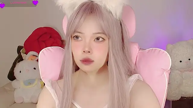 Snapshot of Miyeoonn chatting on 23, 5, 2026 Miyeoonn online show from 23, 5, 2026