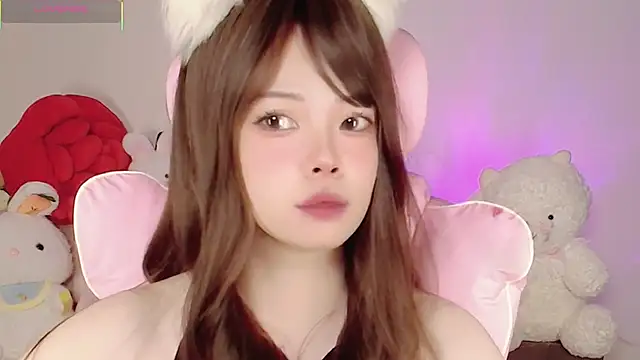 Snapshot of Miyeoonn chatting on 23, 4, 2026 Miyeoonn online show from 23, 4, 2026