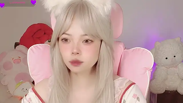 Snapshot of Miyeoonn chatting on 17, 6, 2026 Miyeoonn online show from 17, 6, 2026