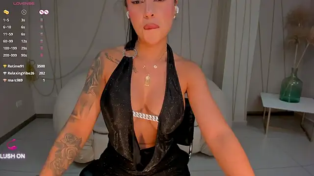 ChloeManson online show from 14, 2, 2025