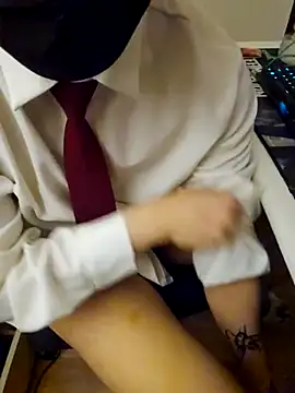 ttkk12132 online show from 14, 12, 2025