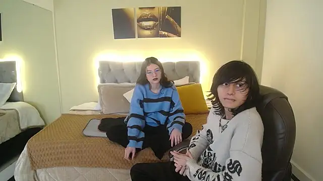 Eros Nyx  online show from 23, 12, 2025