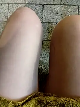 Baby-Linh online show from 22, 12, 2025