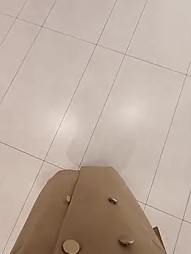 Baby-Linh online show from 11, 3, 2026