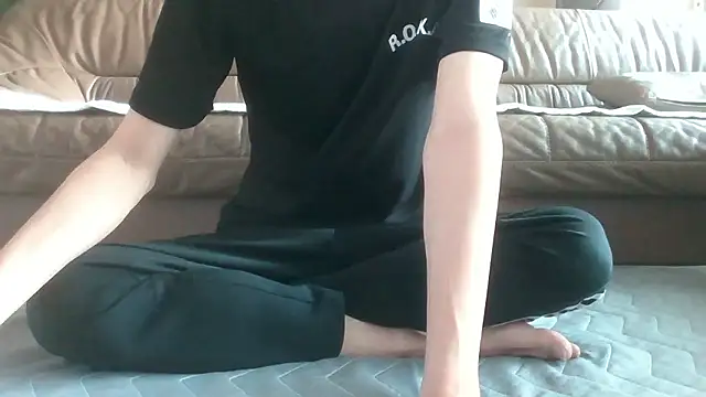 Snapshot of dongjun21 chatting on 18, 2, 2026 dongjun21 online show from 18, 2, 2026