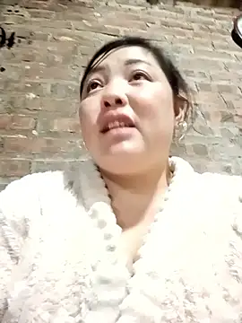 sary-hot2x online show from 7, 3, 2026