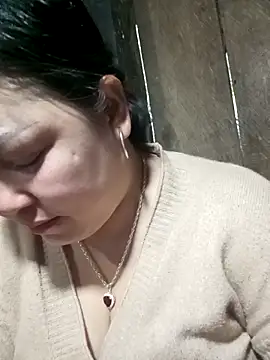 sary-hot2x online show from 14, 3, 2026