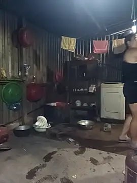 sary-hot2x online show from 14, 4, 2026