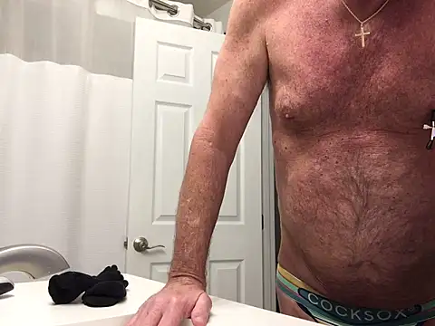 Toothpic1 online show from 23, 12, 2025