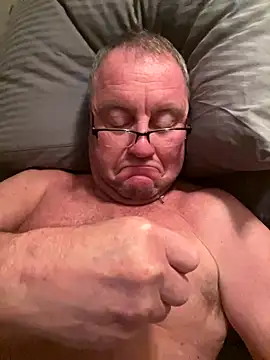 Toothpic1 online show from 16, 12, 2025