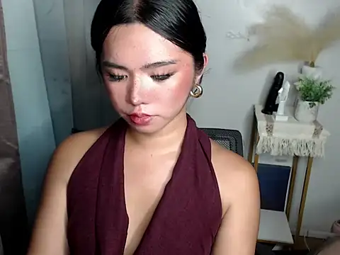 Snapshot of voganmarie chatting on 11, 6, 2026 voganmarie online show from 11, 6, 2026