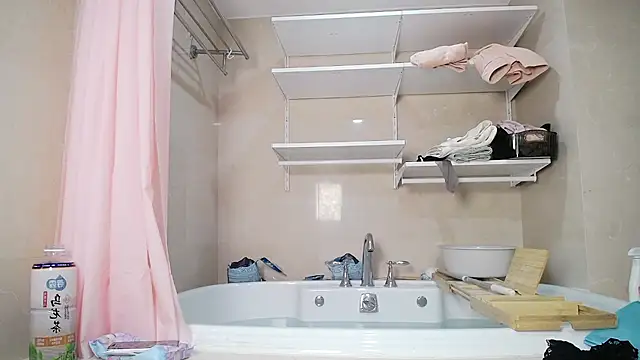 Suotomeai online show from 4, 3, 2026