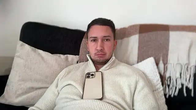 Snapshot of dirtyanal23 chatting on 5, 12, 2025 dirtyanal23 online show from 5, 12, 2025