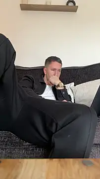 Snapshot of dirtyanal23 chatting on 17, 12, 2025 dirtyanal23 online show from 17, 12, 2025