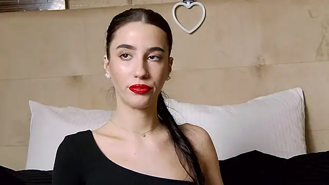 AmeliaJunee online show from 18, 12, 2025