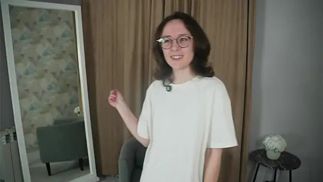 ChongFefer online show from 4, 12, 2025