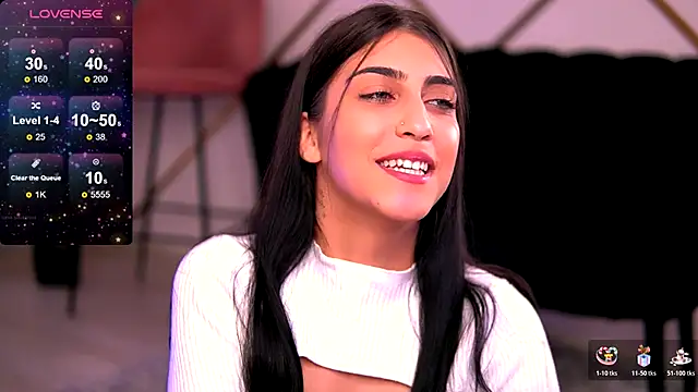 Snapshot of KyraBliss chatting on 16, 12, 2025 KyraBliss online show from 16, 12, 2025