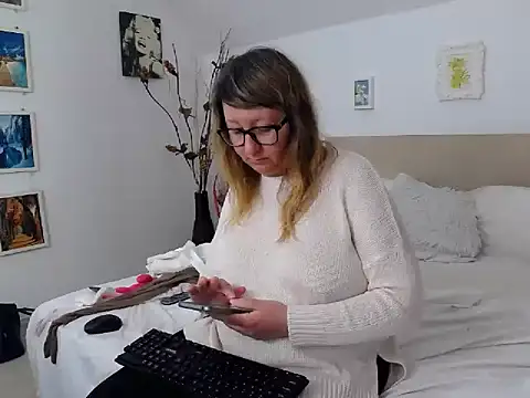OlgaPavlova online show from 23, 4, 2026