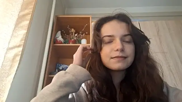 KellyKelik online show from 6, 2, 2026