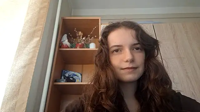 KellyKelik online show from 5, 2, 2026