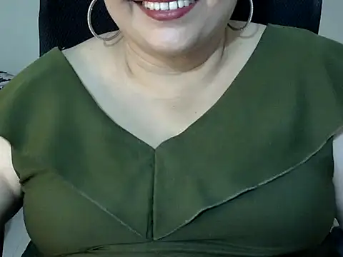 Snapshot of Soniya_Sha chatting on 12, 5, 2026 Soniya Sha online show from 12, 5, 2026