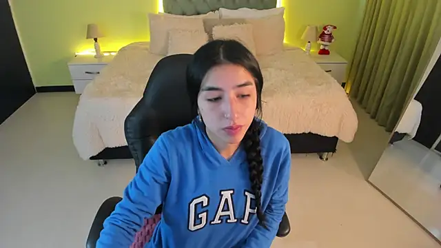 Snapshot of Celeste_Rous__ chatting on 8, 1, 2026 Celeste Rous online show from 8, 1, 2026