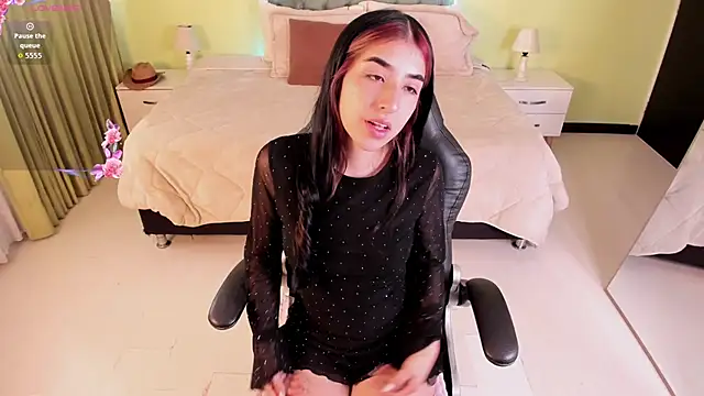 Snapshot of Celeste_Rous__ chatting on 21, 6, 2026 Celeste Rous online show from 21, 6, 2026