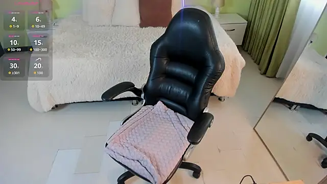 Snapshot of Celeste_Rous__ chatting on 14, 3, 2026 Celeste Rous online show from 14, 3, 2026