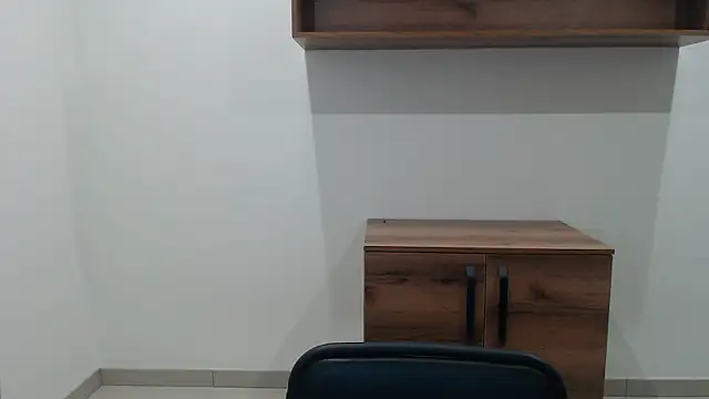 SweetBellaa  online show from 18, 1, 2026