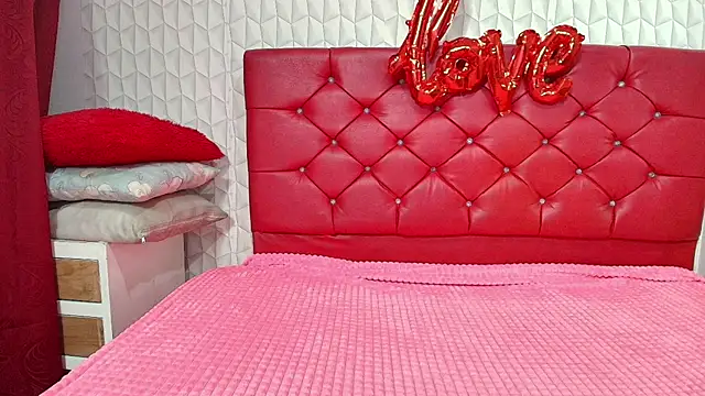 Elizabetth Roman online show from 9, 4, 2026